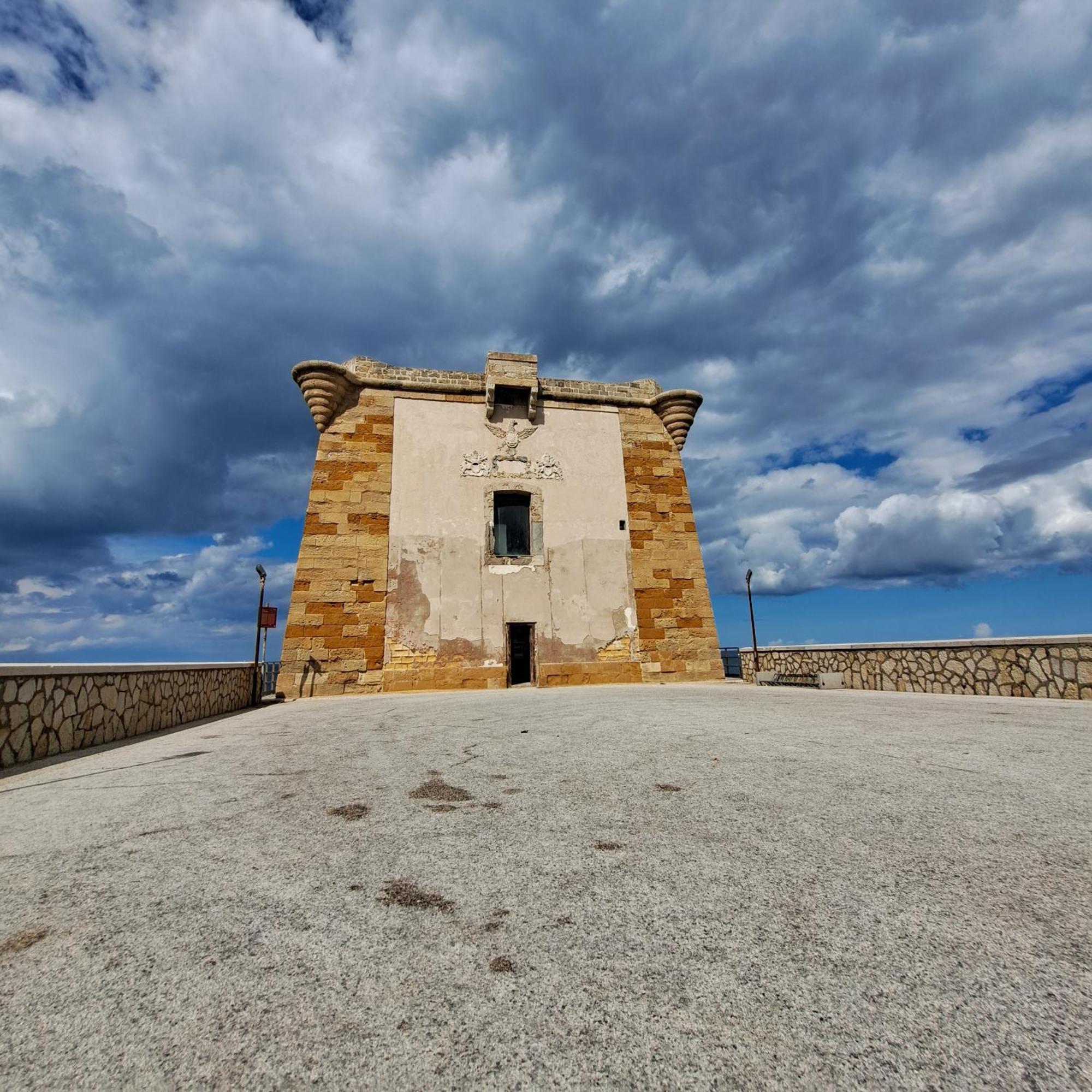 La Piccola Dimora Apartment Trapani Exterior photo